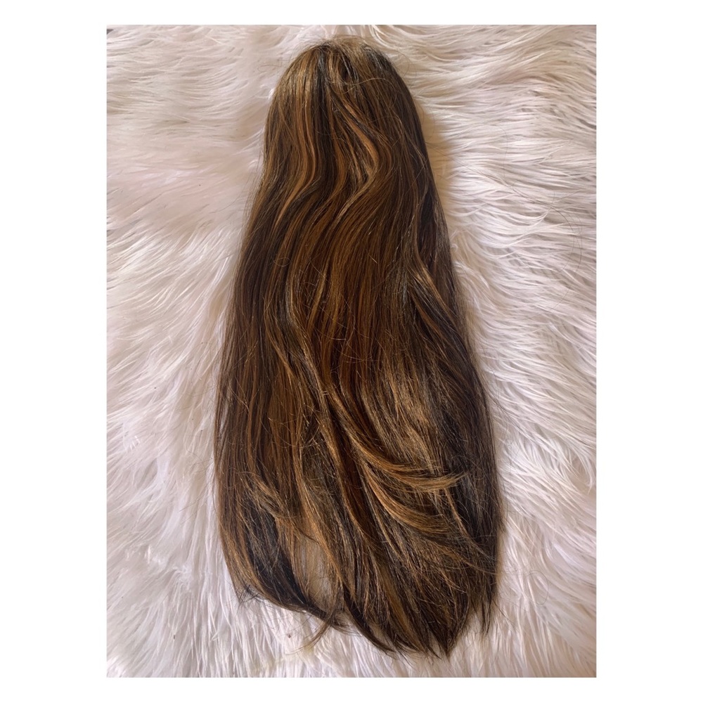BJ 20” silky straight curl pocket Bun (ponytail)